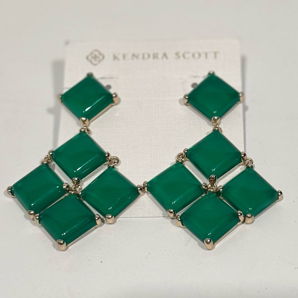 🍀HTF Kendra Scott Tatum Emerald Green Statement Earrings Gold Tone Retired🍀